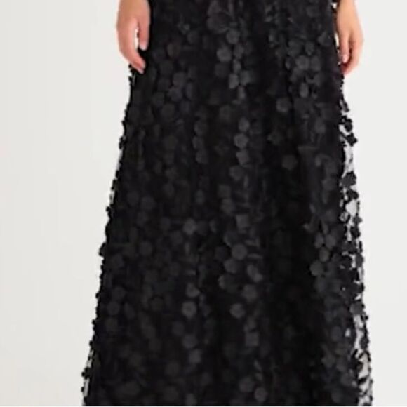 Xscape 3279X Evening 3D Floral Bloom Long Sleeve Gown NEW SZ 6/10 $278 - Picture 6 of 7